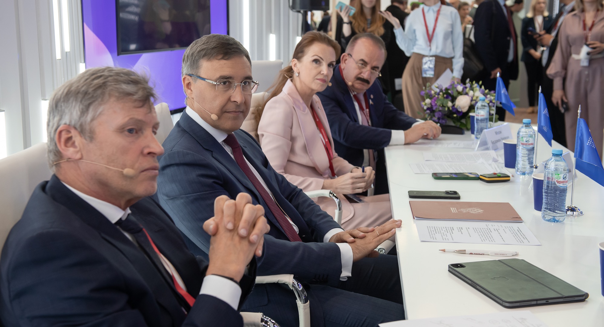 Национальный проект кадры