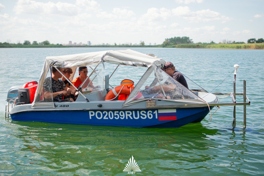 Голубое озеро 2.jpg Голубое озеро 2.jpg